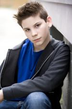 Ти Паркер: 1365x2048 / 291 Кб