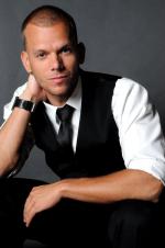 Крейг Коул: 531x800 / 53 Кб