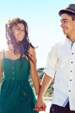 Пэриш Дилан: 1365x2048 / 418 Кб