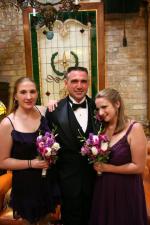 Роберт Хотален: 480x720 / 64 Кб