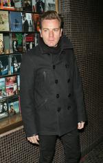 Юэн МакГрегор: 1298x2048 / 719 Кб