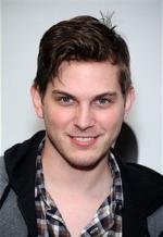 Пол Бекер: 234x340 / 18 Кб