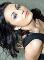 Ливия Милано: 1511x2048 / 339 Кб