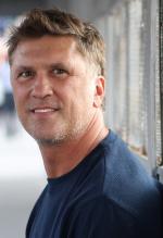 Лэнс Ирвин: 1351x1967 / 286 Кб