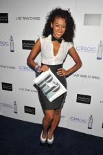 Дэнис Лаутон: 399x600 / 45 Кб