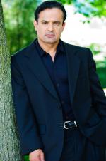 Энрике Чикас: 1363x2048 / 346 Кб