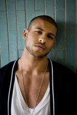 Джеффри Бауэр-Чепман: 368x552 / 33 Кб