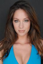 Мишель Джонсон: 1371x2048 / 362 Кб