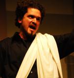 Винициус Махадо: 1939x2027 / 416 Кб