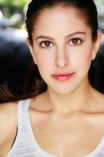 Лаура Шеинбаум: 300x450 / 21 Кб