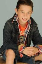 Сальваторе Сантоне: 139x210 / 8 Кб