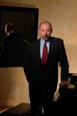 Мануэль Уррего: 1362x2048 / 293 Кб