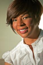 Тэрри Джеймс: 1334x2000 / 304 Кб