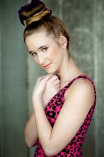 Кади Нил Браун: 1365x2048 / 336 Кб