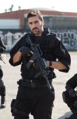 Рей Гойос: 466x720 / 50 Кб