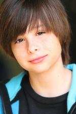 Робби Такер: 797x1200 / 136 Кб