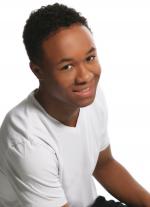 Джош Гилберт: 1489x2048 / 194 Кб