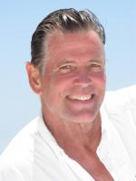 Патрик Андерсен: 960x1280 / 136 Кб