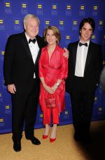 Томас Мэттиус: 1354x2048 / 442 Кб