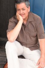 Джон Линдси: 1365x2048 / 240 Кб