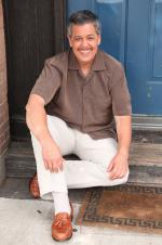 Джон Линдси: 1365x2048 / 381 Кб