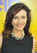 Мэри Стинберген: 1448x2048 / 387 Кб