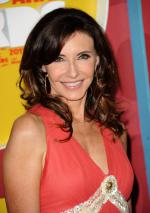 Мэри Стинберген: 1448x2048 / 529 Кб