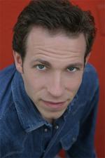 Джонотан Левит: 400x600 / 34 Кб