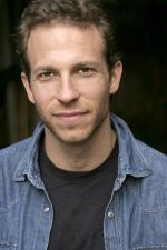 Джонотан Левит: 300x450 / 25 Кб