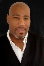 Джим Калловэй: 1371x2048 / 168 Кб