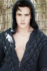 Уэсли Морган: 533x800 / 125 Кб