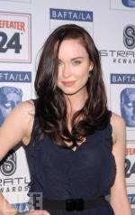 Элиз Левек: 375x594 / 39 Кб