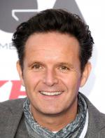 Марк Барнетт: 1560x2048 / 523 Кб