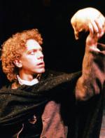 Шеридан Крист: 421x552 / 41 Кб