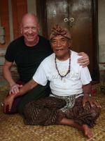 Шеридан Крист: 960x1280 / 181 Кб