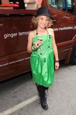 Мэдисон Лесли: 400x600 / 55 Кб