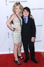 Мэдисон Лесли: 400x600 / 48 Кб