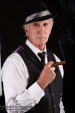 Пирс Блэр: 1366x2048 / 269 Кб