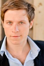 Стив Ленз: 1356x2048 / 276 Кб