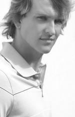 Блэйк Френч: 486x750 / 41 Кб