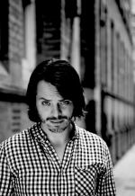 Кентон Халл: 1410x2048 / 397 Кб