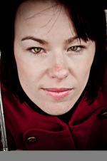 Кирсти Анн Симондс: 1365x2048 / 290 Кб