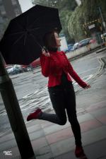 Кирсти Анн Симондс: 1371x2048 / 326 Кб