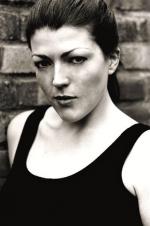 Хейли-Мари Экс: 399x600 / 29 Кб