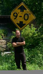 Майк Уолкер: 1186x2048 / 481 Кб