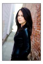 Аура Трентин: 403x604 / 34 Кб