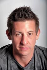 Дэниэл Ярви: 1363x2048 / 230 Кб