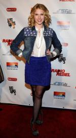 Клаудия Ли: 331x594 / 45 Кб