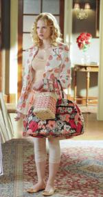 Клаудия Ли: 419x800 / 78 Кб