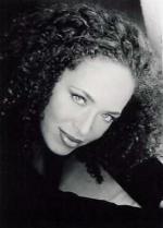 Фаншен Кокс: 274x380 / 18 Кб